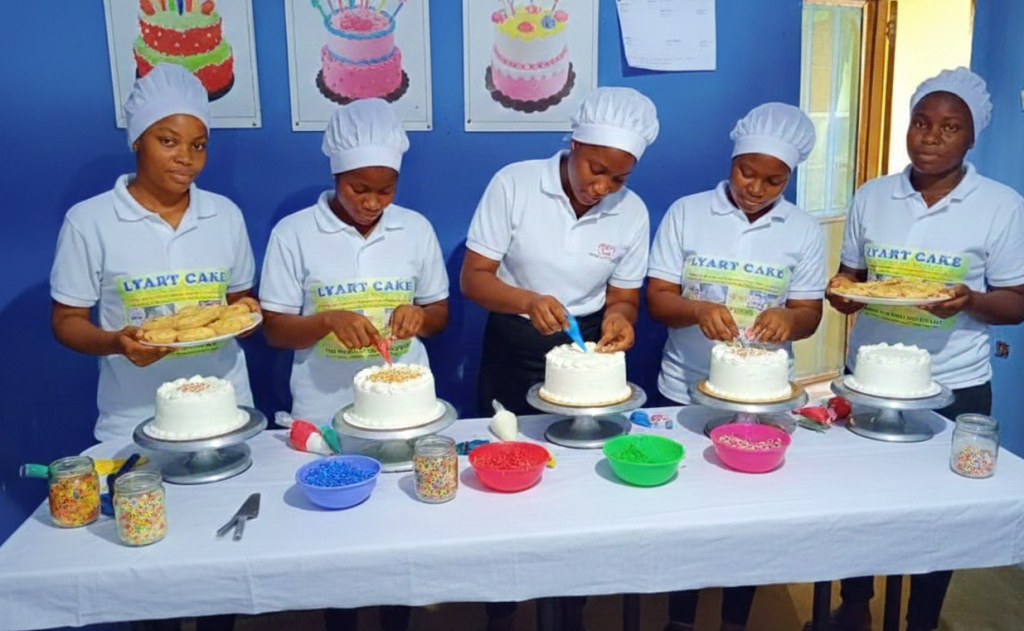 Lyart Students Decorating Cakes