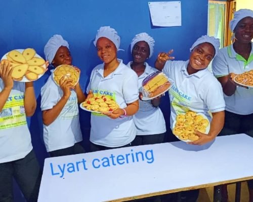 lyart catering students